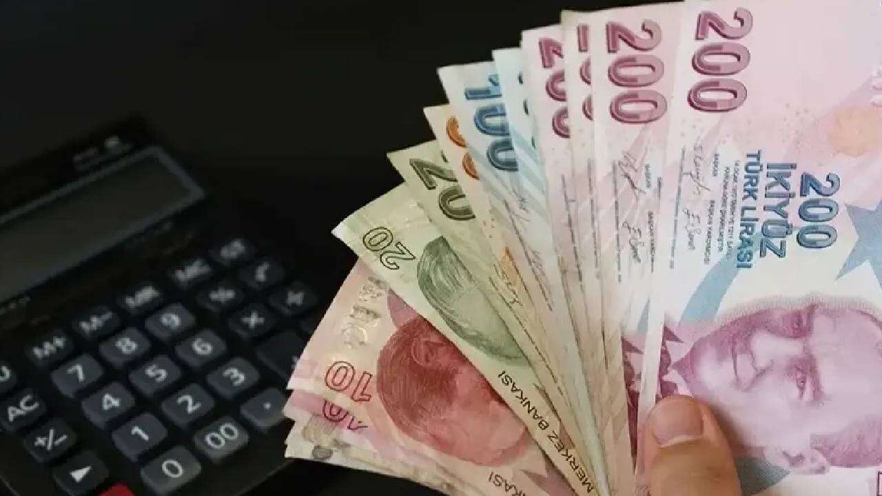 EYT’yi tek günle kaçıranlar dikkat: 40 yaşında emekli olabilirsiniz, işte masadaki o tablo! 7